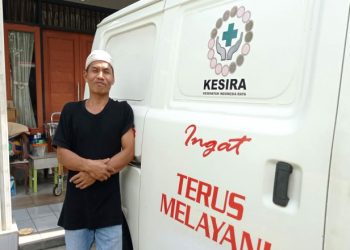 Alfi, Sopir Ambulance yang Belajar Kehidupan dari Menolong Orang