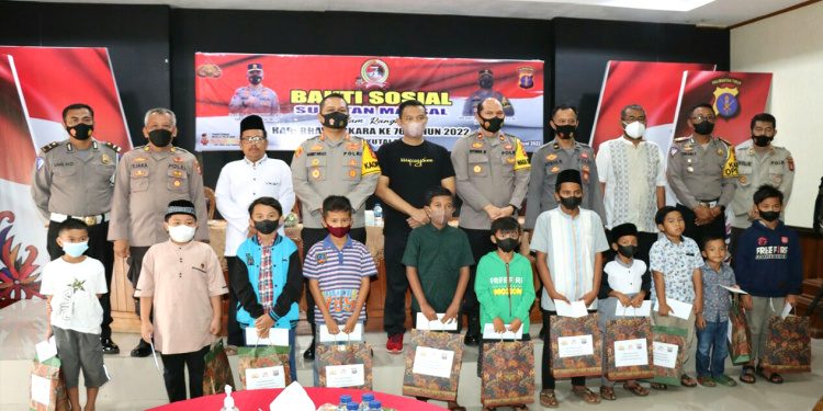 Polres Kubar Gelar Khitanan Massal Diikuti 58 Anak, Terjauh dari Long Apari