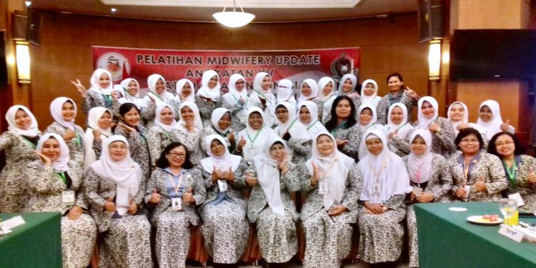 Bidannya Sakit-sakitan