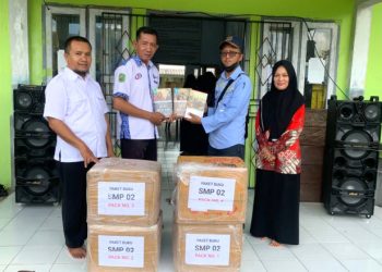 Tingkatkan Minat Baca Pelajar, PT GAM Sumbangkan Ratusan Buku, Sasar Sekolah di 7 Desa