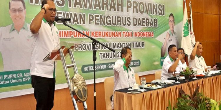 Kasmidi Bulang Pimpin HKTI Kaltim 2022-2027