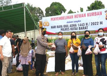 Idul Adha 1443 H, Polres Kubar Sembelih 7 Ekor Sapi dan 1 Ekor Kambing