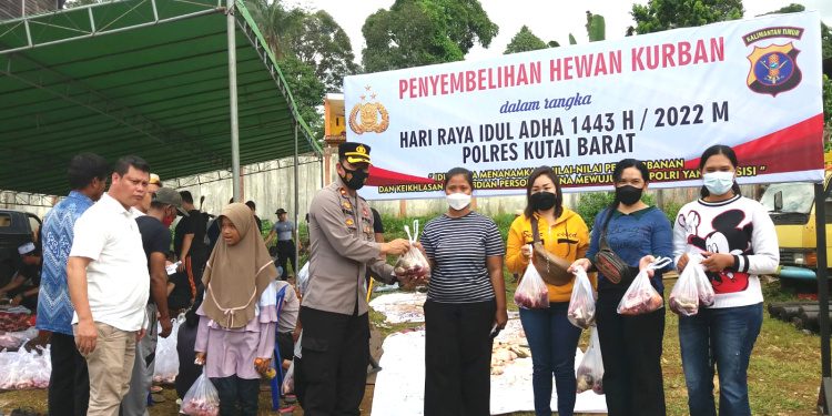 Idul Adha 1443 H, Polres Kubar Sembelih 7 Ekor Sapi dan 1 Ekor Kambing