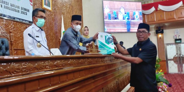 Tanggapan RKUA dan PPAS 2023, Fraksi PPP Minta Pemkab Kutim Tidak Boros Anggaran