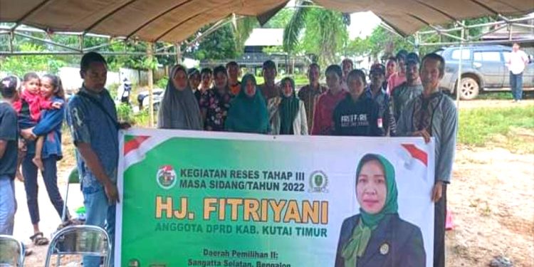 Cuaca Tak Mendukung, Fitriani Tetap Semangat Jalani Reses