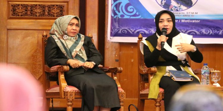 Dua Srikandi DPRD Jadi Narsum Peningkatan Partisipasi Perempuan dalam Dunia Politik