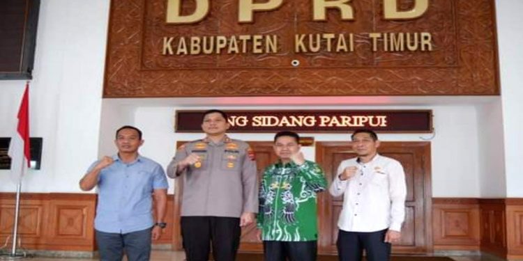 Jalin Sinergi, Kapolres Sambangi Ketua DPRD Kutim
