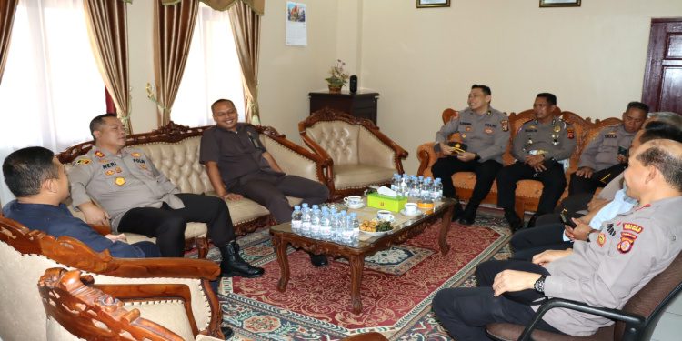 Pererat Sinergitas, Kapolres Kubar Silaturahmi ke Ketua Pengadilan Negeri Kubar