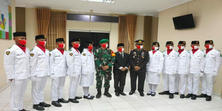 10 Paskibraka Kecamatan Bengalon Dikukuhkan, Ini Kata Kapten Inf Sajani Lumbantoruan