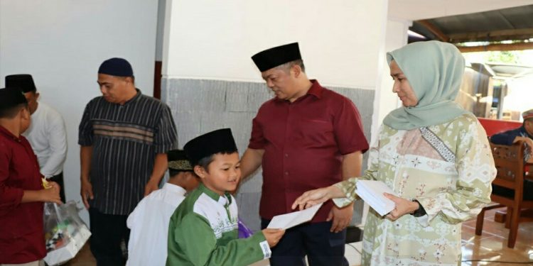 Kapolres Kubar Santuni Anak Yatim Piatu dan Doa Bersama di Rumah Dinas Kapolres