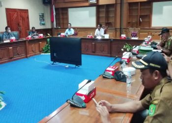 Curhat Kades Kecamatan Bengalon Terkait CSR, Novel: Rakyat Belum Merdeka Ditengah Perayaan Kemerdekaan