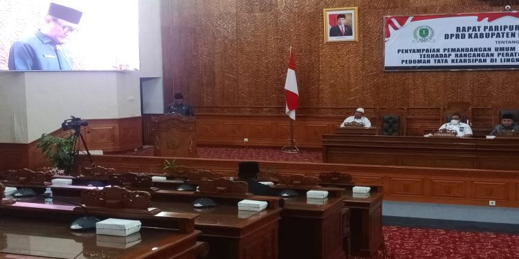 Pandangan Umum, Fraksi PPP Sampaikan Poin Penting Raperda Kearsipan