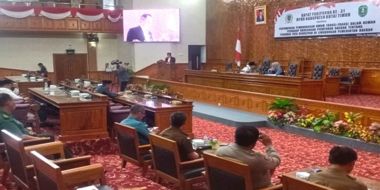Fraksi PDI Perjuangan Nilai Raperda Kearsipan Sesuai dengan Undang-Undang