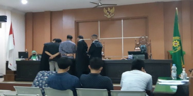 Korupsi Solar Cell Rp 53,6 Miliar, Rismayanti Benarkan Panggilan “Mami-Papi” dengan Panji Asmara