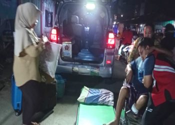PWI Kaltim Peduli, Bantu Pulangkan Warga Tana Lia Selesai Operasi Amputasi di RSUD AWS