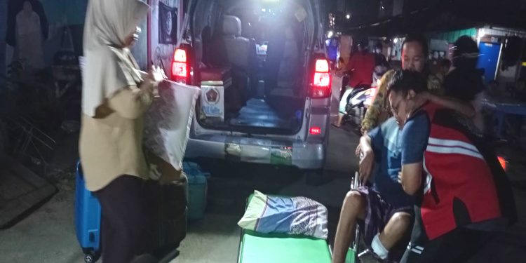 PWI Kaltim Peduli, Bantu Pulangkan Warga Tana Lia Selesai Operasi Amputasi di RSUD AWS