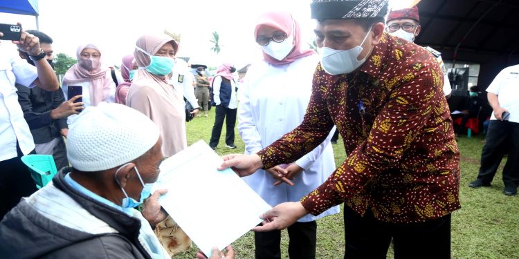 Program Bunga Desa Pemkab Banyuwangi Diapresiasi Ombudsman RI