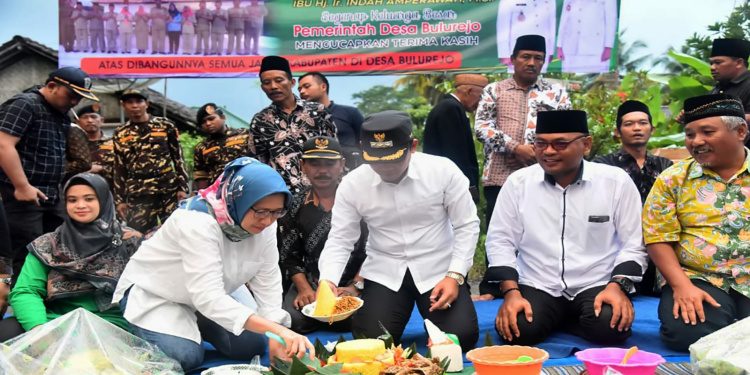 Rampung Dibangun, Warga Tempursari Lumajang Gelar Tasakuran