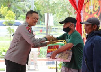 Kapolda Kaltim Distribusikan Sembako di Kutim, 1800 Paket Dibagi untuk 18 Kecamatan