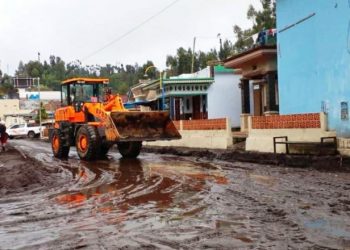Jalan Masih Berlumpur, Masyarakat Diimbau Tidak Melewati Ranupani Lumajang