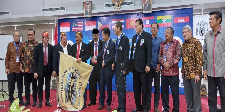 Atal S Depari, ditetapkan menjadi President of the Confederation of ASEAN Journalist