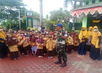 Kenal Lebih Dekat TNI, Puluhan Siswa SD Sambangi Kodim 0909/Kutai Timur