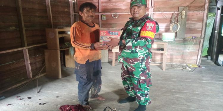 Babinsa Masuk Dapur, Program Kepedulian TNI Bagi Warga Kurang Mampu