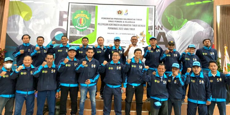 Kontingen Porwanas ke XIII PWI Kaltim Dilepas, Target 5 Besar dan Tuan Rumah Porwanas ke XIV