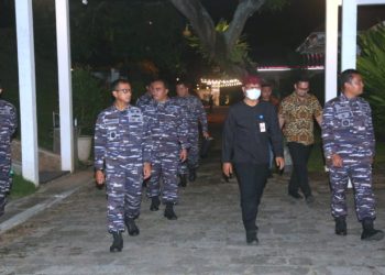 Bantu Evakuasi Korban KMP Mutiara 1, 120 Taruna AAL Dapat Apresiasi dari Pemkab Banyuwangi