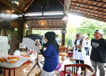 Biar Naik Kelas, Banyuwangi Fasilitasi Endorsement Foto dan Video Gratis UMKM