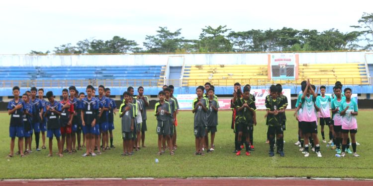SMP Sangatta Utara Juara Fesbol Merdeka Belajar