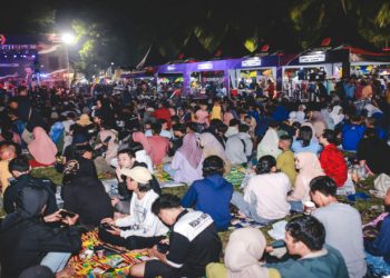 Sambil Tonton Piala Dunia, Pemkab Jember Bagikan 10 Ribu Cangkir Kopi