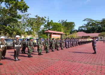 Hadiri Upacara Gelar Pasukan dalam Rangka Pengamanan Nataru, Danlanal: Bersinergi Jaga Kondusifitas