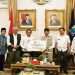 Serahkan Bantuan Gempa Cianjur, Bupati Lumajang Berbagi Pengalaman Penanganan Bencana