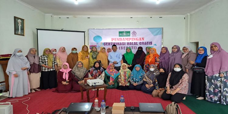 Arita, Pizza dan Halal