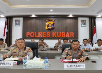 Kapolres Kubar Mengikuti Anev Mingguan Sikamtibmas Polda Kaltim