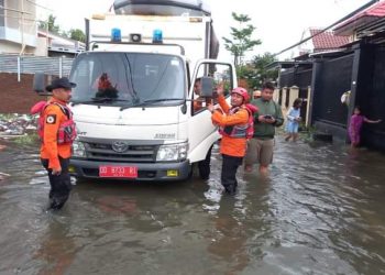 Banjir Melanda Kota Makassar Sebanyak 1869 Jiwa Mengungsi