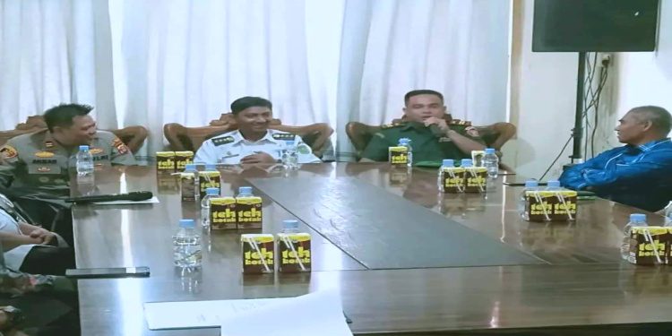 Komsos dengan Forkopimcam, Ini Tujuan Danramil 0909-04/Muara Ancalong