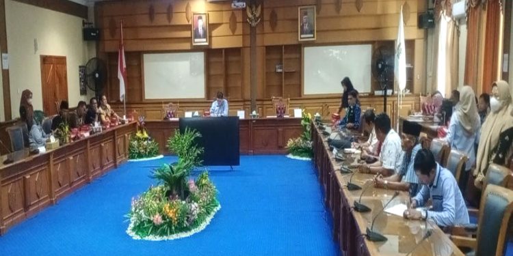 Hearing dengan PT SKMA, DPRD Kutim Minta Perusahaan Serius
