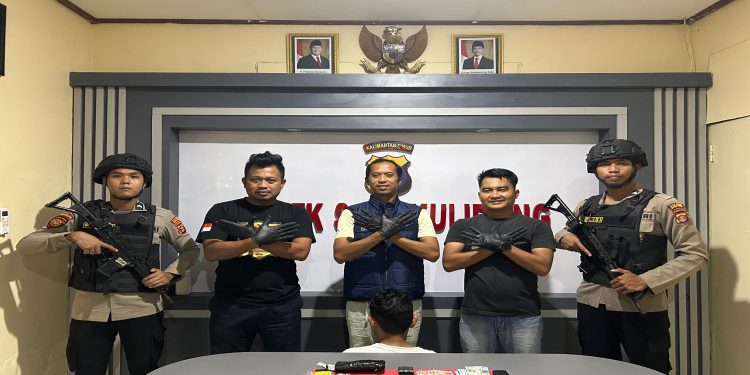 Jelang Idul Fitri, Polsek Sangkulirang Ringkus Pengedar Narkoba, Amankan 24 Poket Sabu