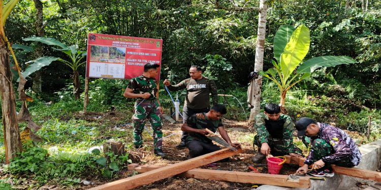 TMMD ke-125 Kodim 0909/Kutai Timur Bangun Sarana Air Bersih di RT 20 Desa Suka Rahmat