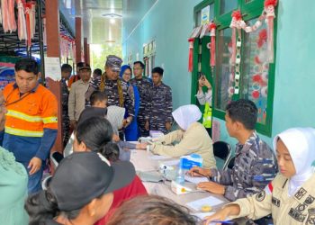 Lanal Sangatta Gelar Bakti Sosial dan Kesehatan di Desa Bukit Makmur